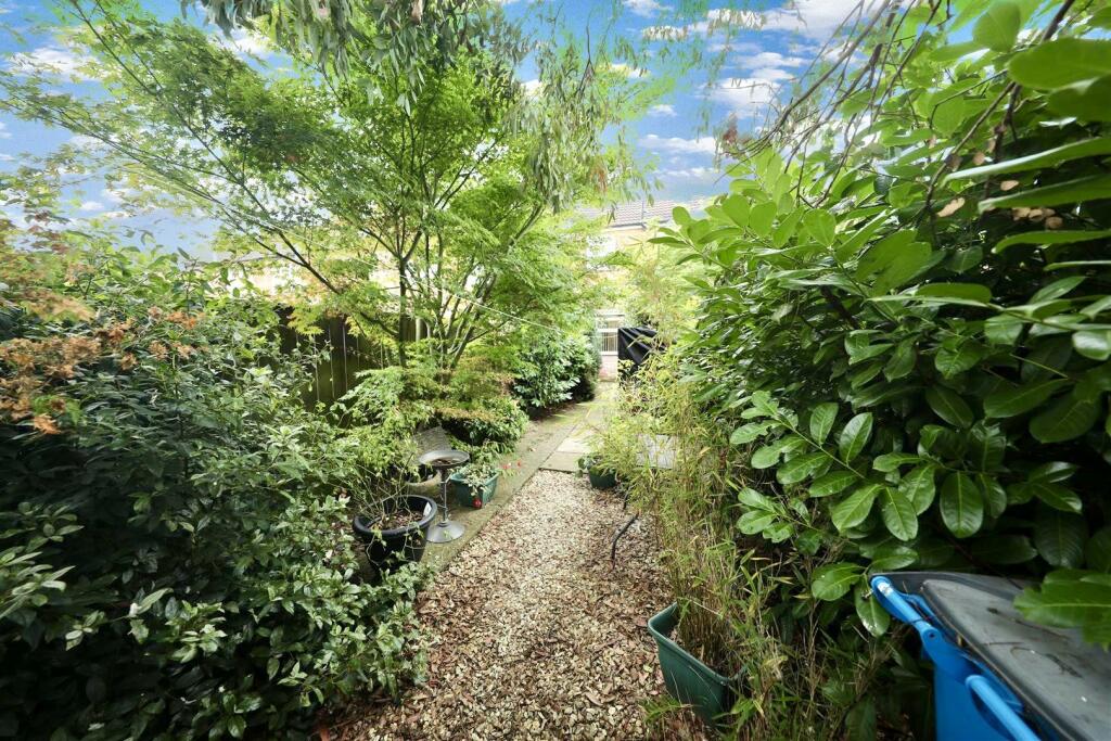 302 Bricknell - Outside 2 edit.jpg