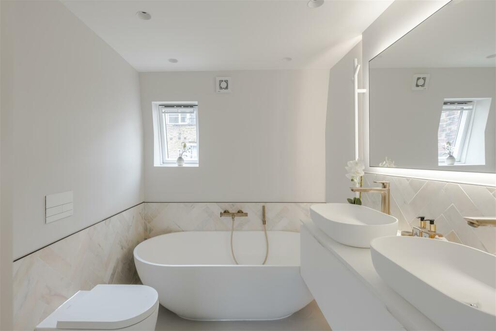 22 Ralph Court-15.jpg