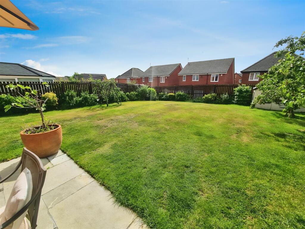 3b4b74ab-20288242_1959121138257744_828581547364717