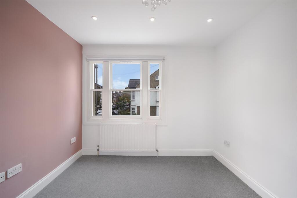 Flat 3, 25 Brougham Road - swnTJD1HcDsIQUdmVG38.jp