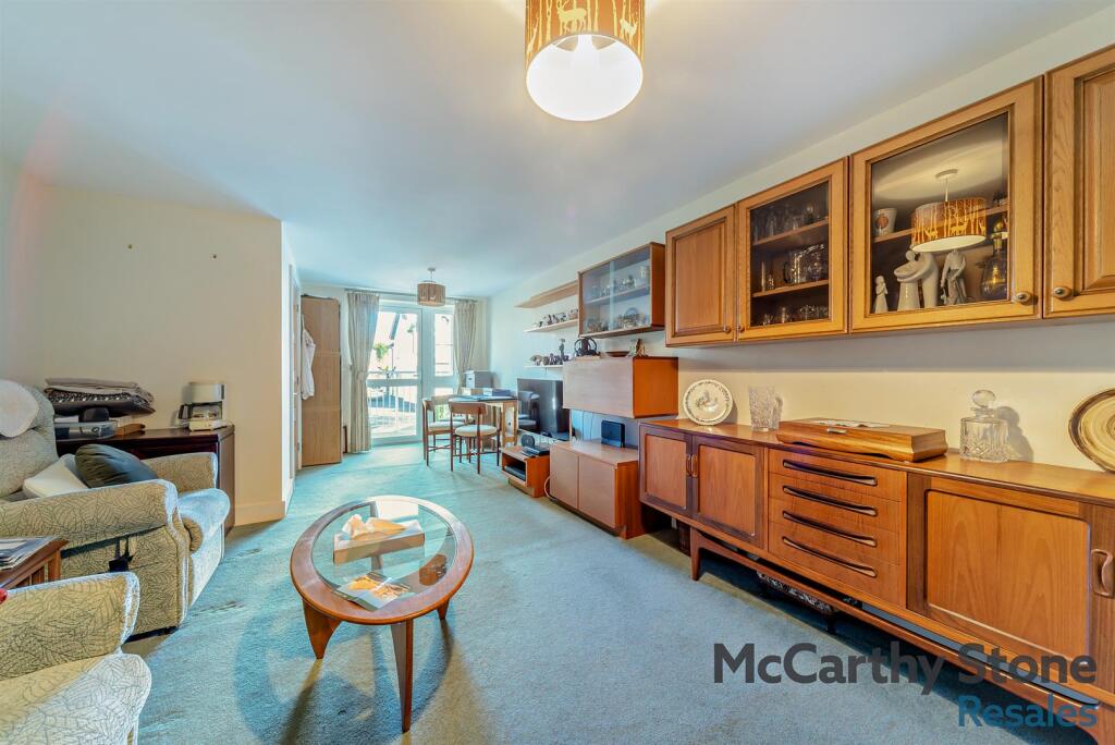 8671567-interior07-800.jpg