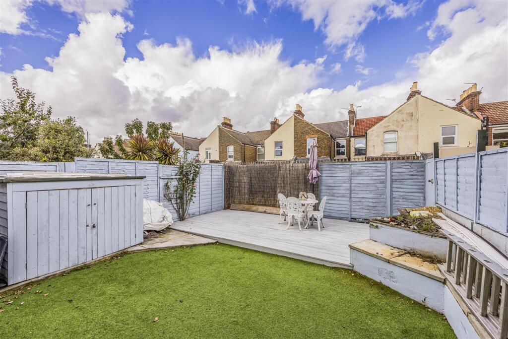 20 Reginald Road, Southsea-PorticoMarketing-SoldBy