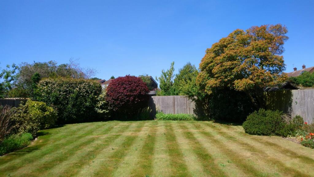NEW GARDEN SHOT.jpg