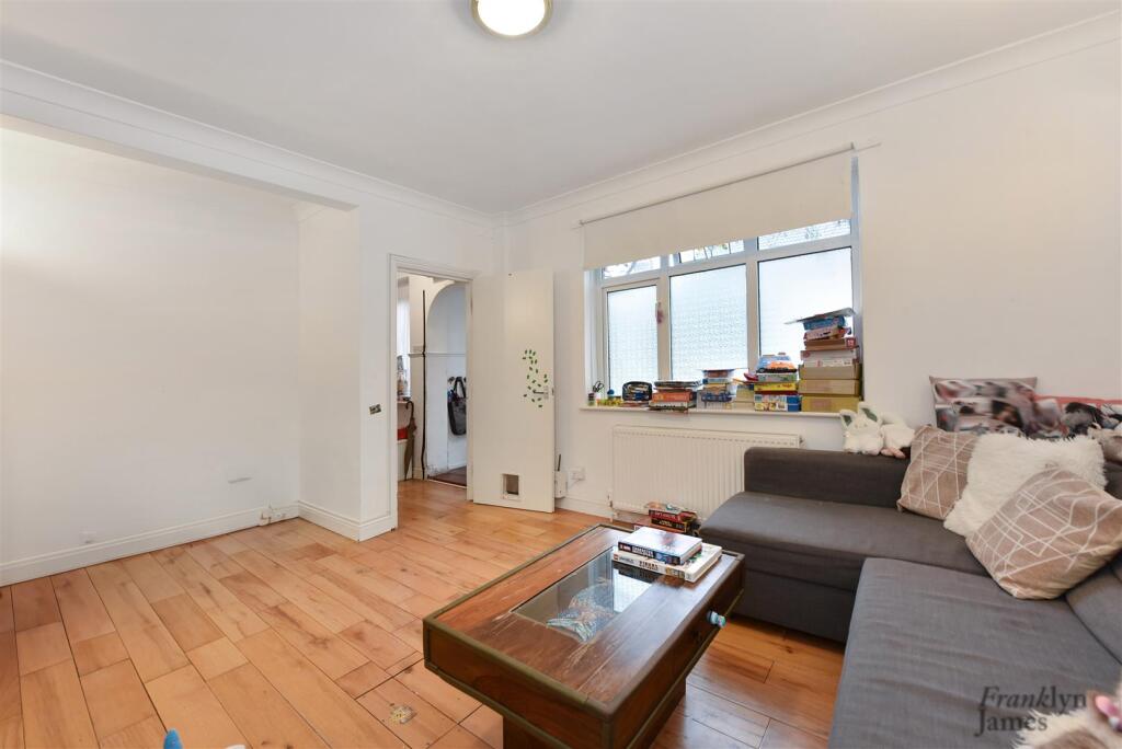 Hesperus Crescent (6).JPG