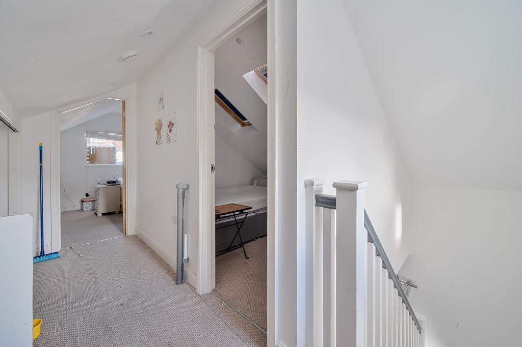 Landing and Storage Cupboards / Wardrobes