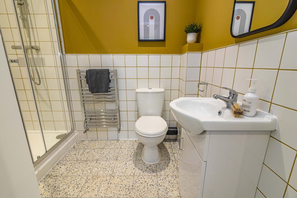 Flat1Newcastle Bathr