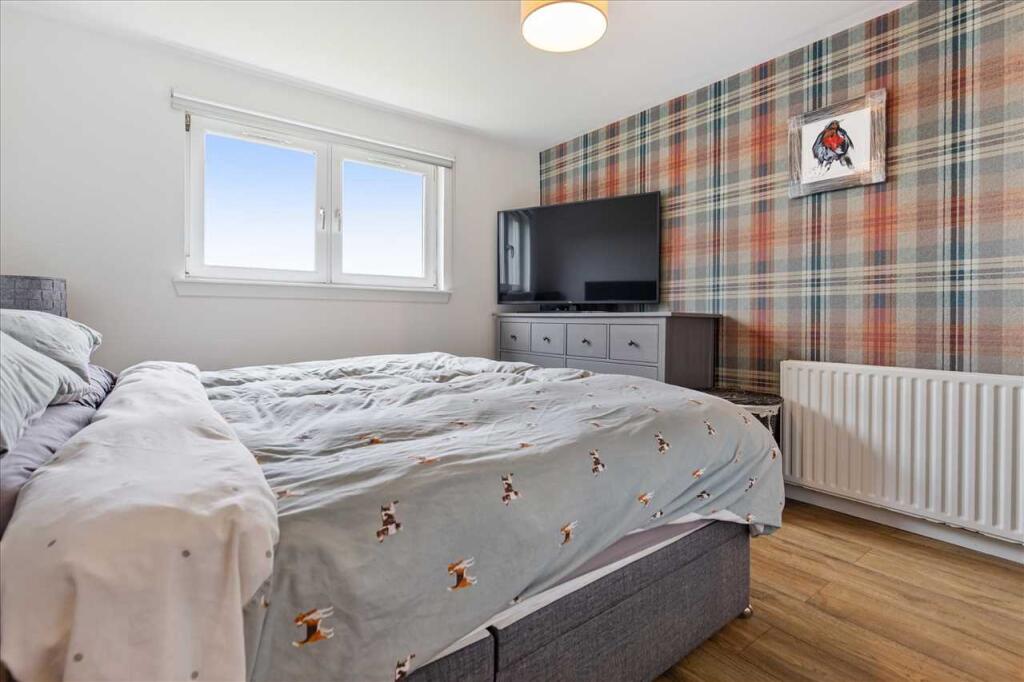 Bedroom One (3)