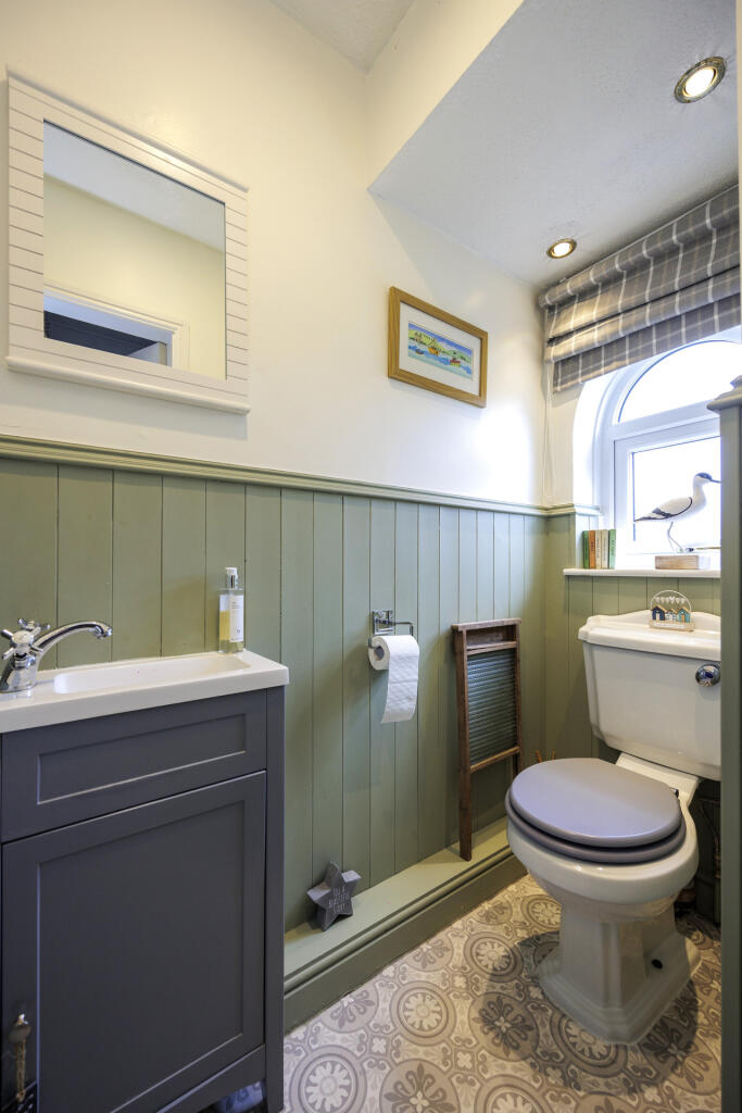 58 Rockhingham close-54