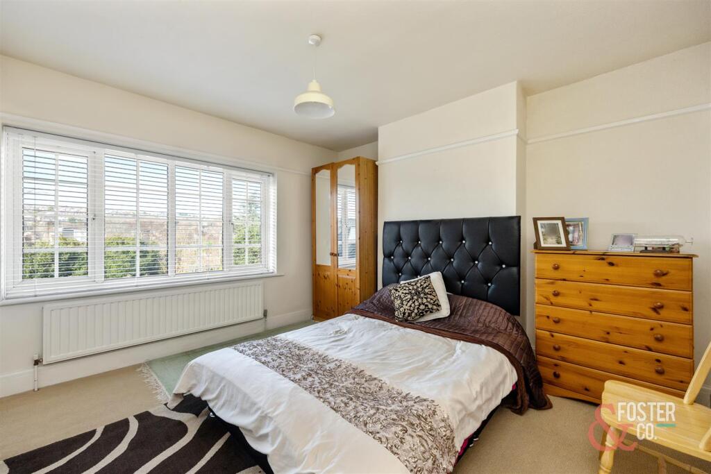 Old Mill Close, 33-003.jpg