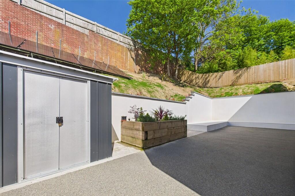 CAM01085G0-PR0554...