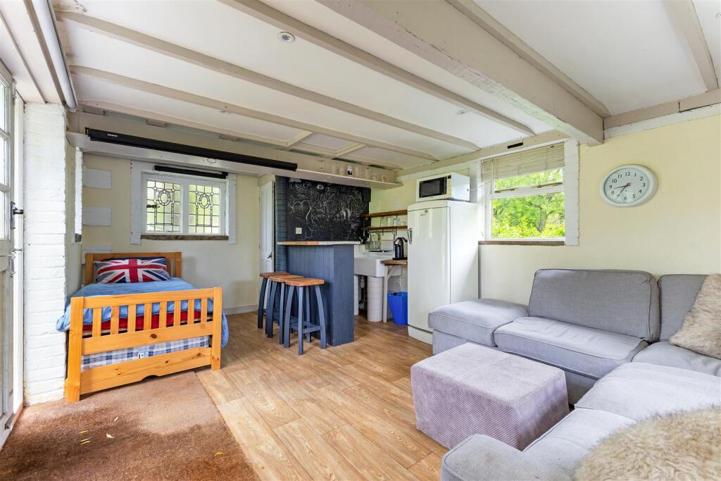 Studio/Garden Office