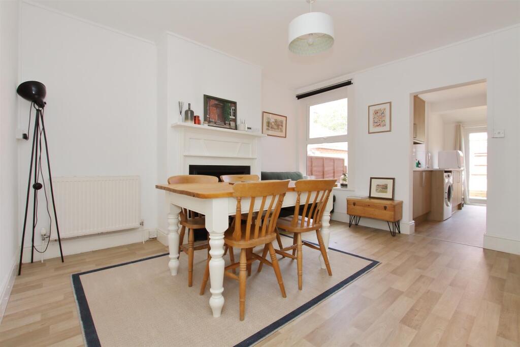 73 eastfield rd ph13.JPG