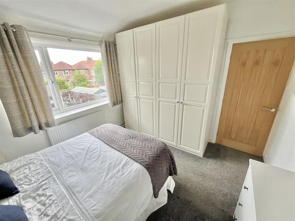 Bedroom 2 Aspect 2