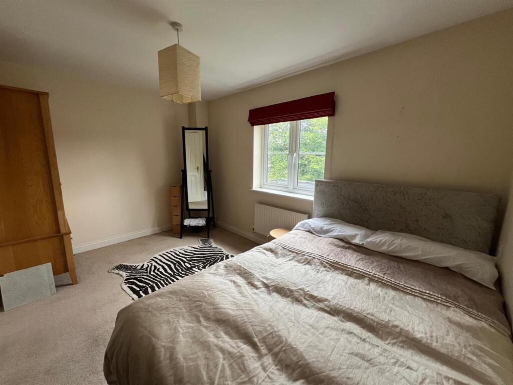 Double Bedroom 1