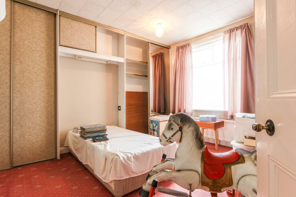 Bedroom2.jpg