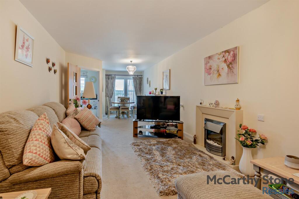 8640724-interior08-800.jpg