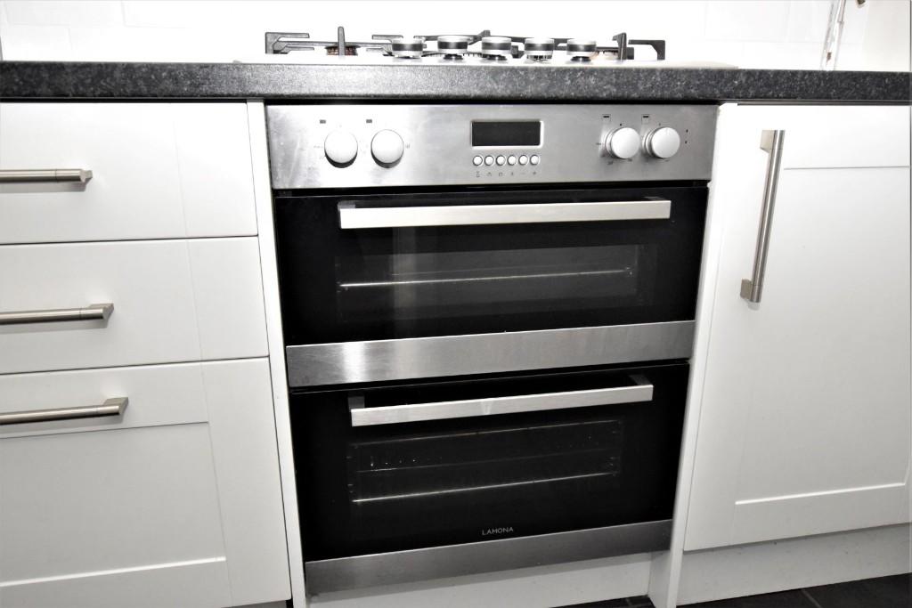 Oven