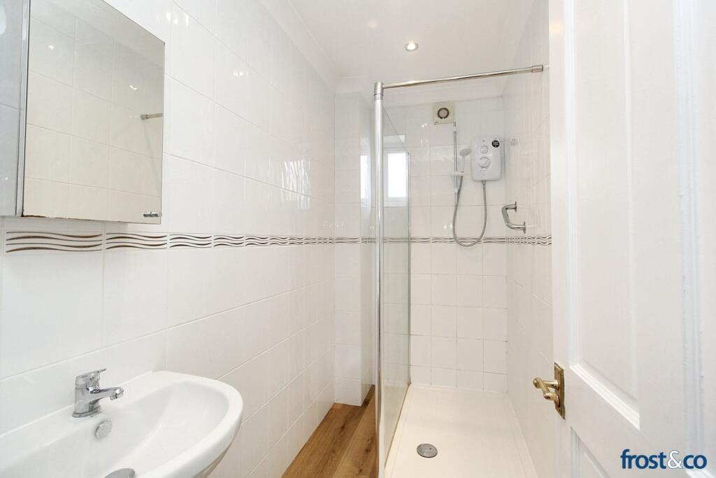 Shower Room (1)