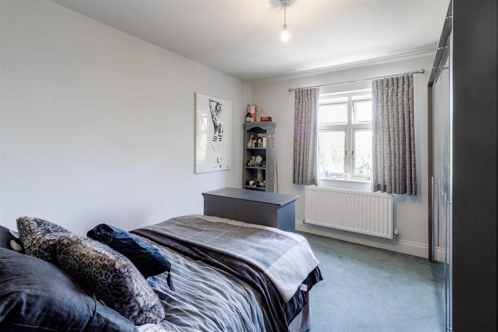 15 Upper Packington Road