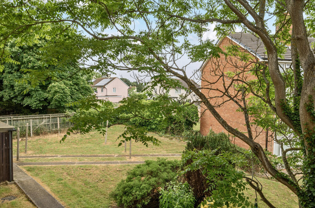 1304183-1-683edf4...