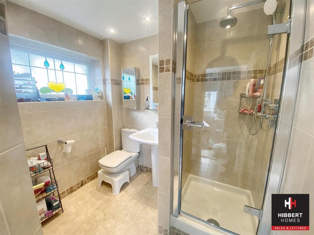 EN-SUITE.jpg