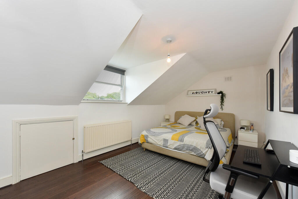 31C Brookfield Ro...