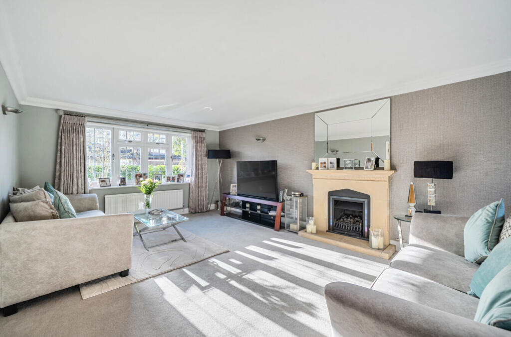 1384102-36-6929b3...