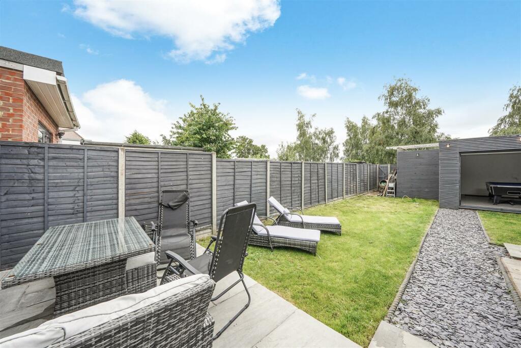 16 Burgess Avenue - j0PsbbBv2hWj5FVrEFrL.jpg