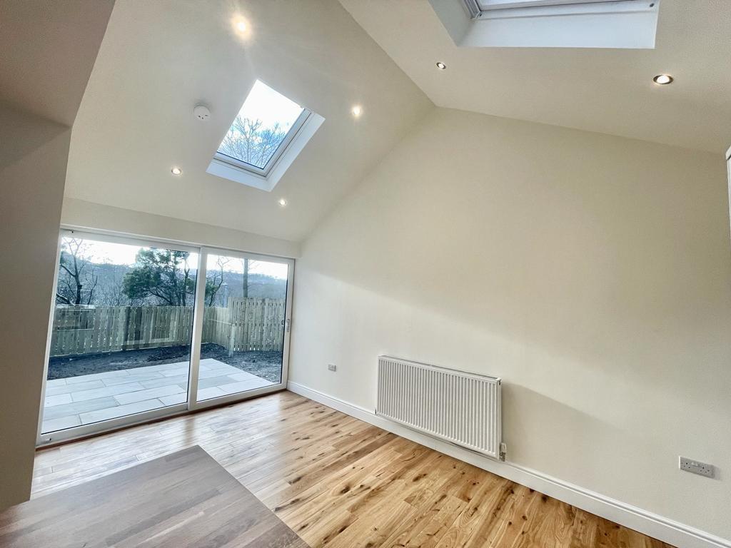 DINING/LIVING KITCHEN