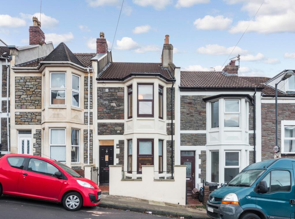 A charming exterior view of a well-maintained p...