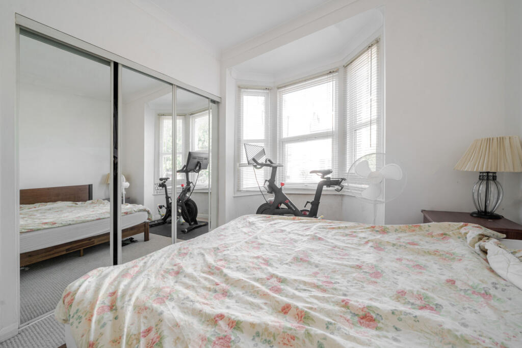 1312566-7-6853cdd...