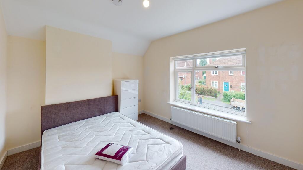 7-Gorse-Hill-Bedroom