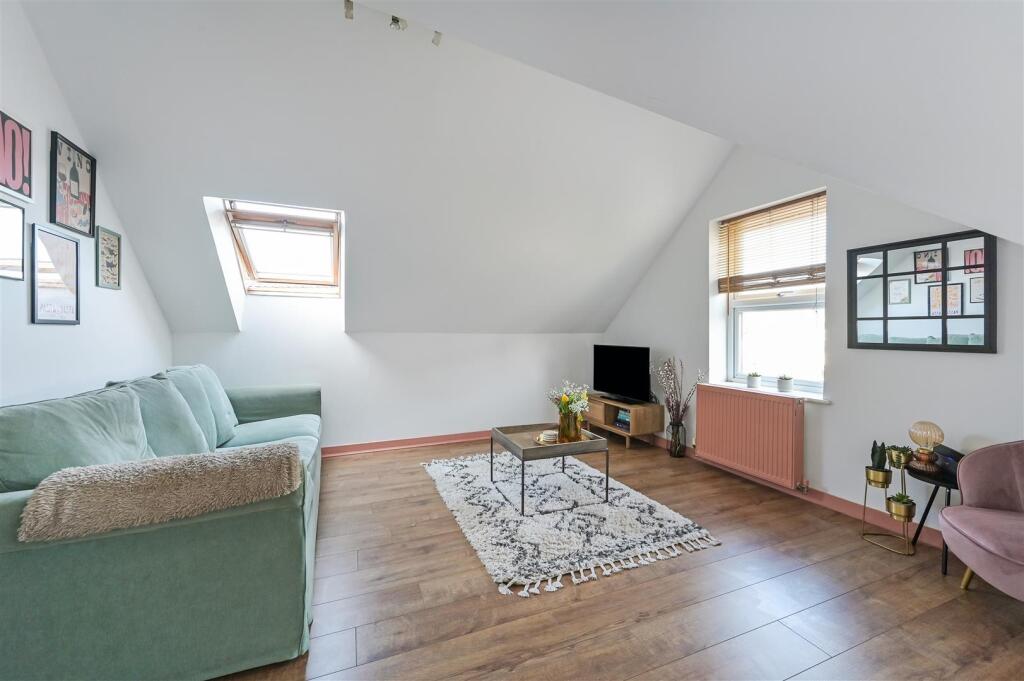 Living room kitchen side.jpg