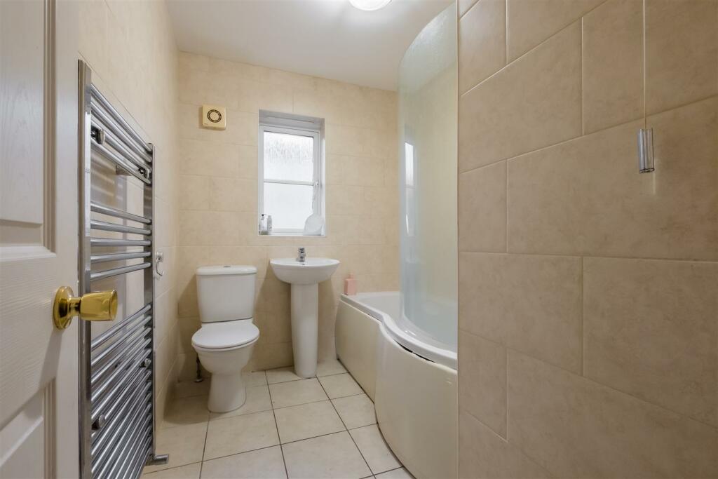 BATH.jpg