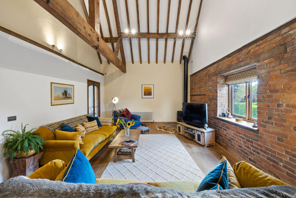 0875TheOldBarn-22