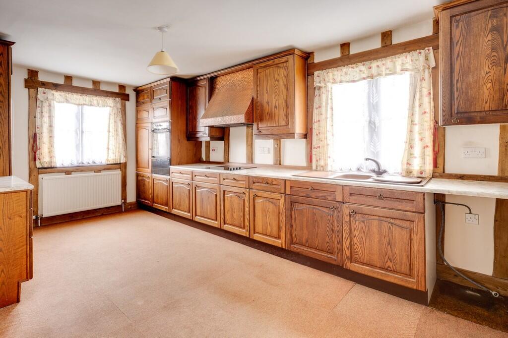 Barnfield House-1...