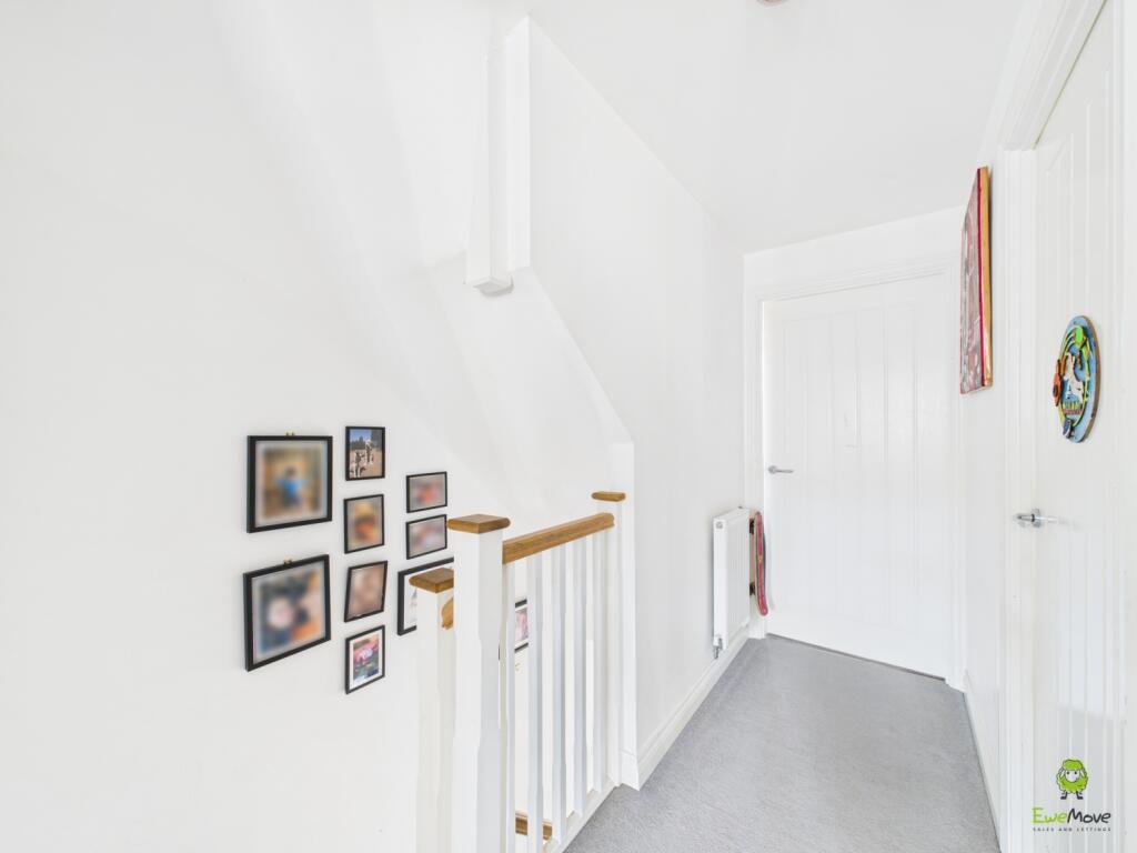 Presented by Nicoleta at EweMove Bexleyheath and D