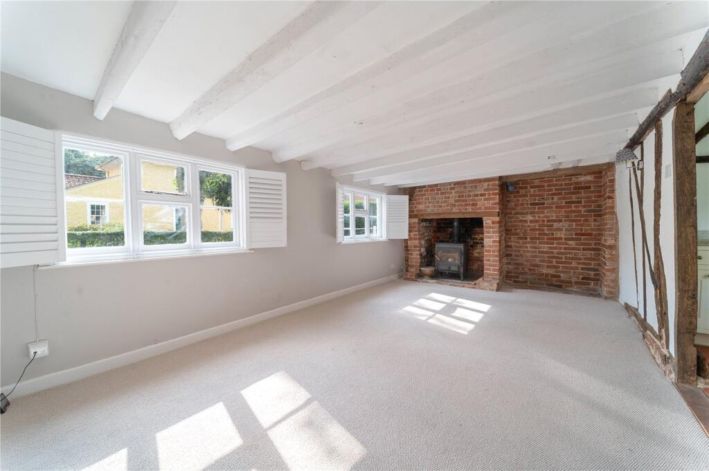 Sitting/Dining Room