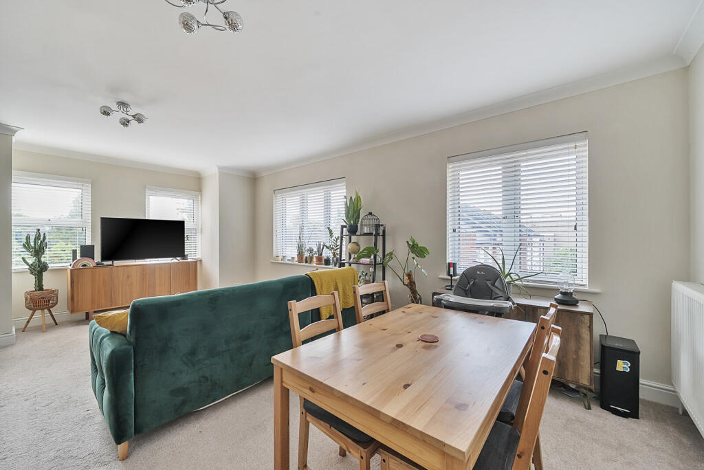 1324265-2-687a05a...