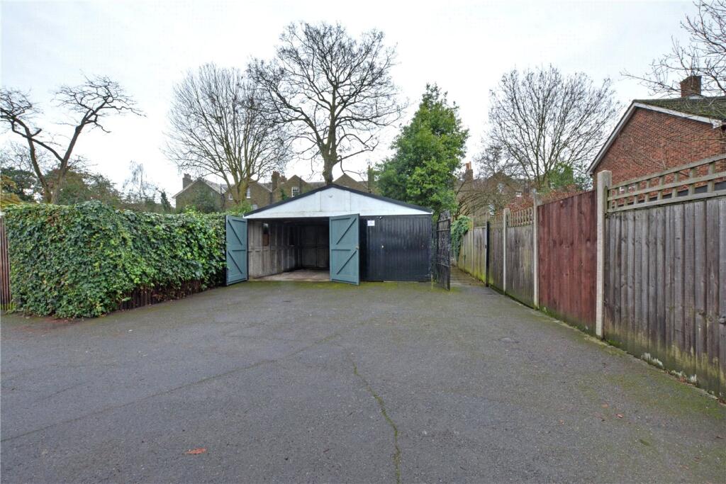 Driveway / Garage