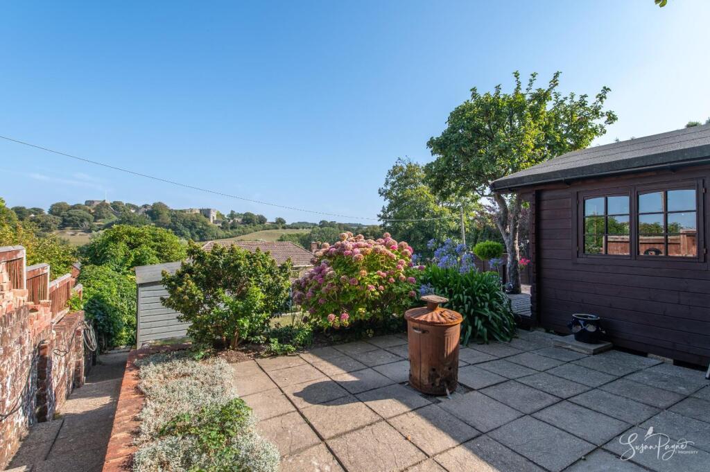 56 Clatterford Road-6.jpg