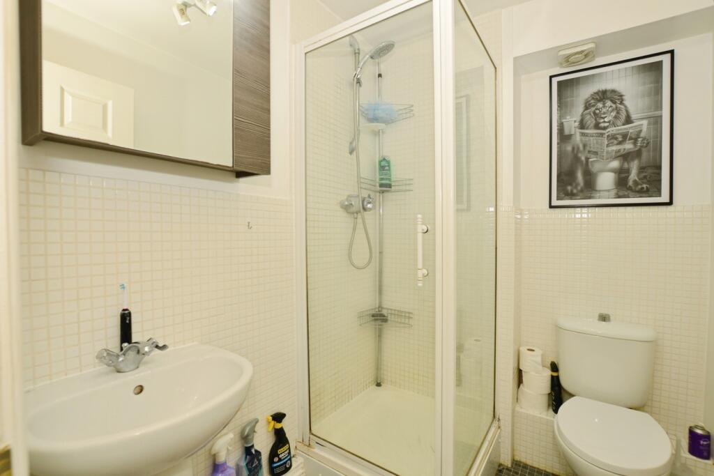 Ensuite Shower Room