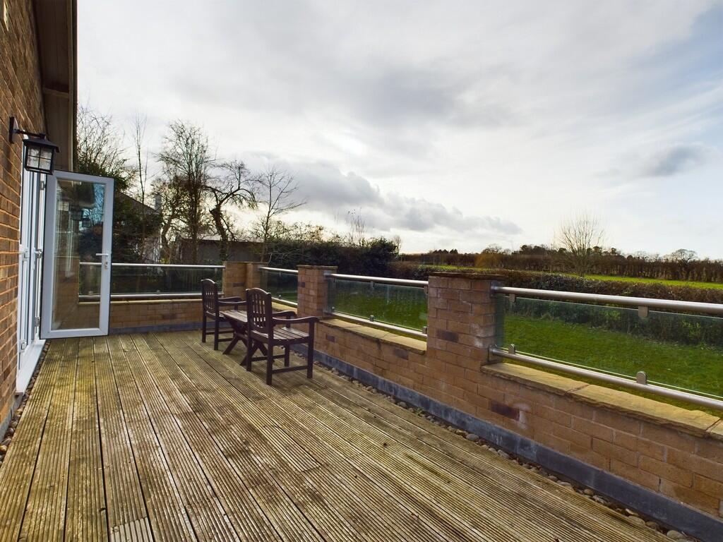 CAM02854G0-PR0306...