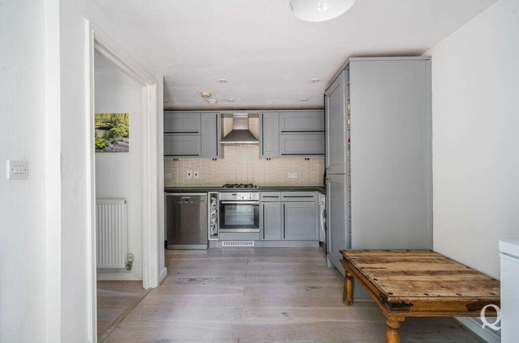 1bad513d-9a7f-4c3...