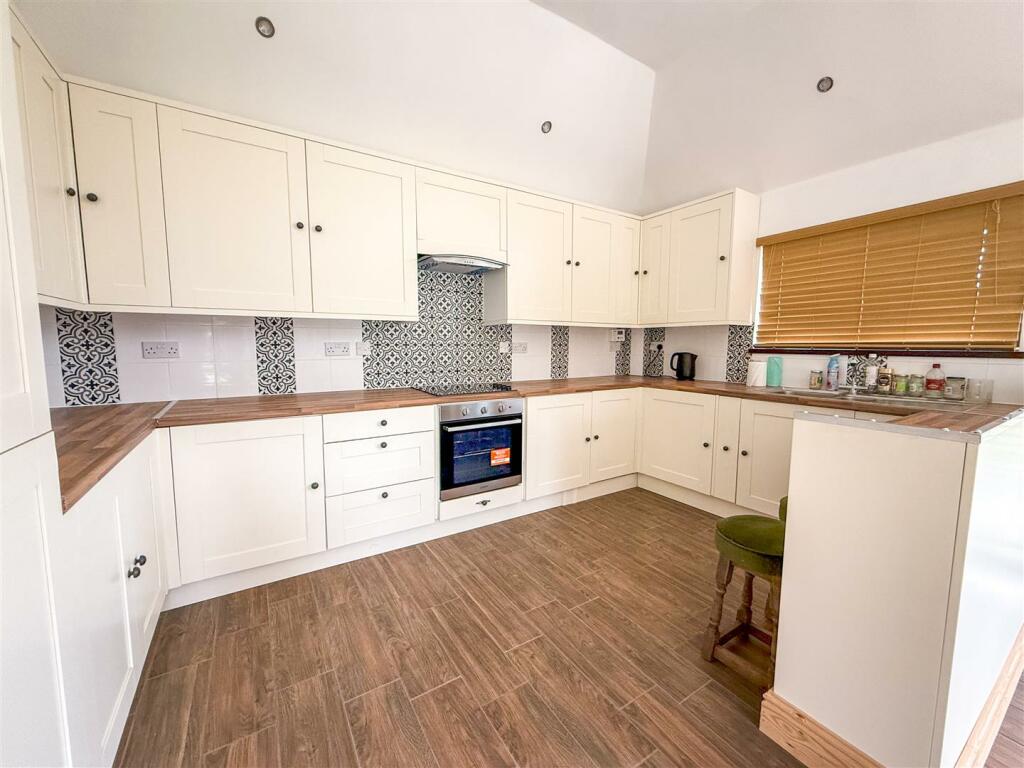 KITCHEN AREA VIEW