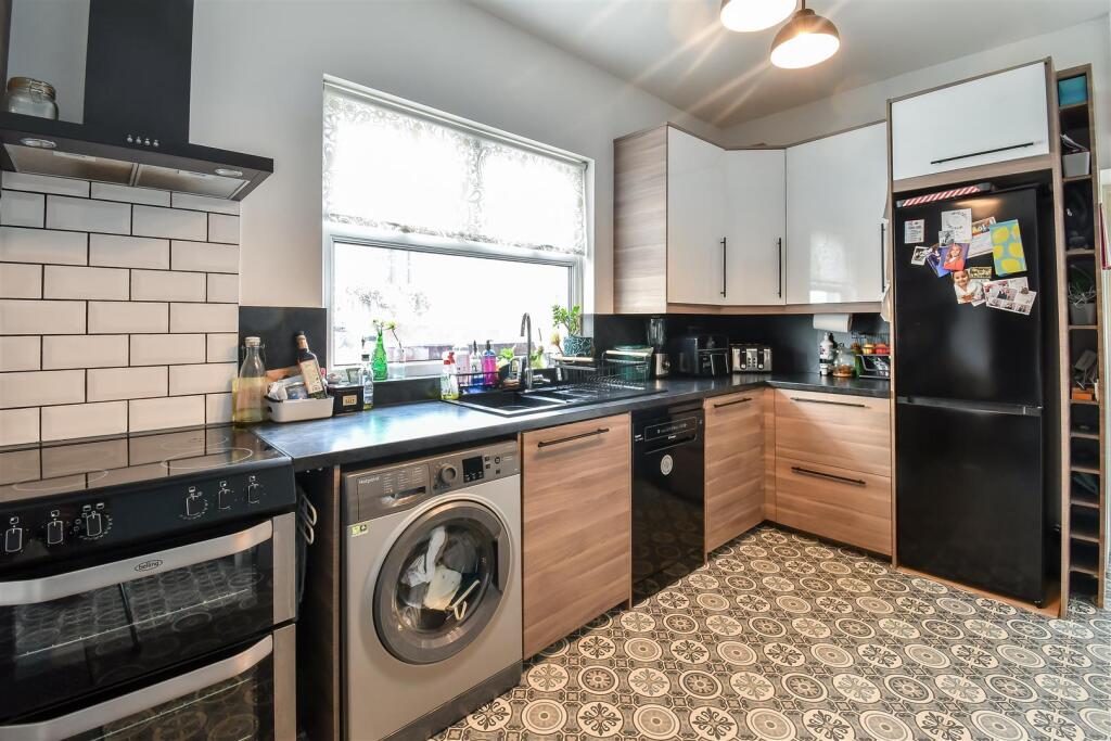 Kitchen / Breakfast