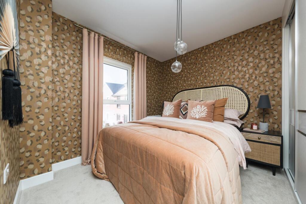 The Eveleigh - Kirkleatham Green - Typical photogr