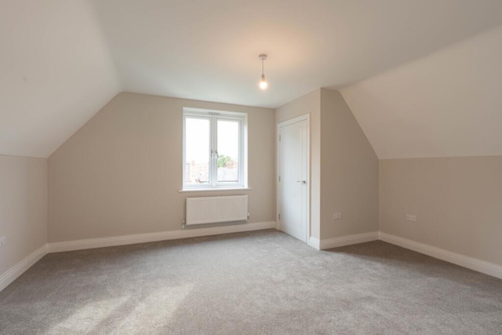 81541_10396910_IMG_12_0000