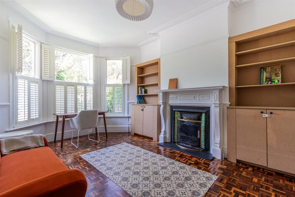 Waterloo Road 2-11.jpg