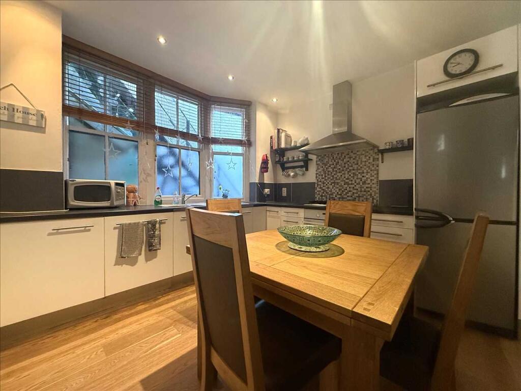 Dining Kitchen
